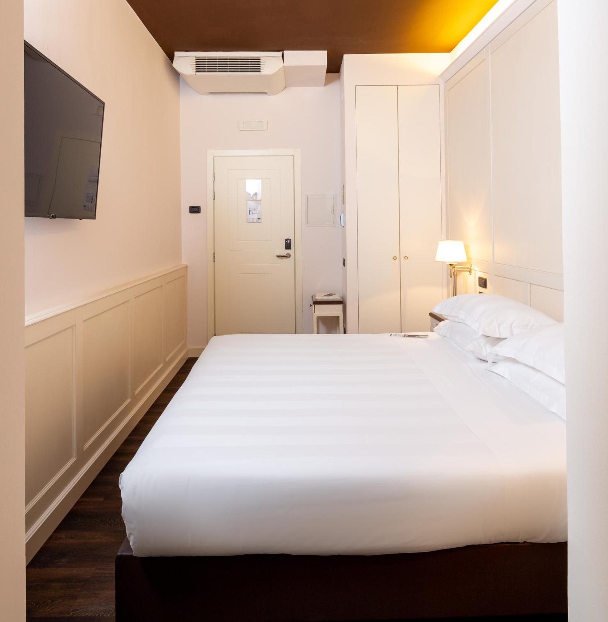 The Glam Boutique Hotel & Apt Виченца Экстерьер фото